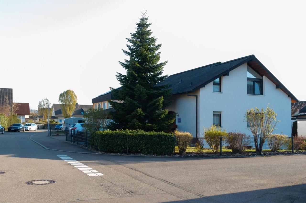 Ferienwohnung Angelika Degerfelden Exterior photo